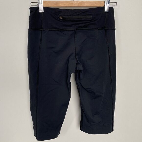 Lululemon Black Bermuda Shorts   - Picture 4 of 6
